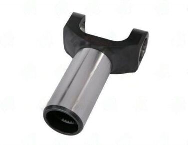 T3-3-2431CBH driveshaft part image - T3-3-2431CBH – Transmission Yokes – 1350 Series – 32 X 1.378 Splines – 1.888" Hub Dia T3-3-2431CBH driveshaft part image - T3-3-2431CBH – Transmission Yokes – 1350 Series – 32 X 1.378 Splines – 1.888" Hub Dia